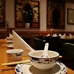 China Restaurant Lotus Hotel *