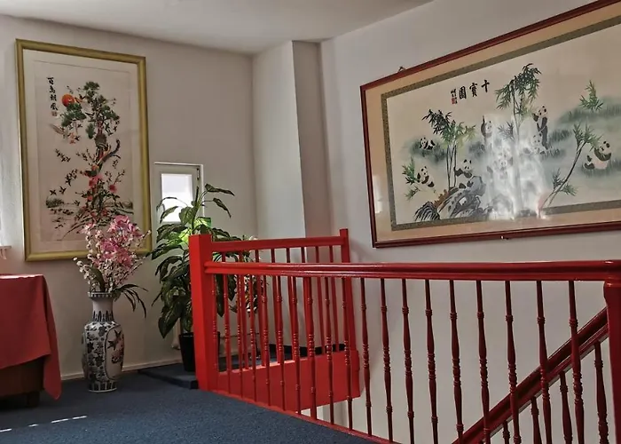 China Restaurant Lotus Hotel *